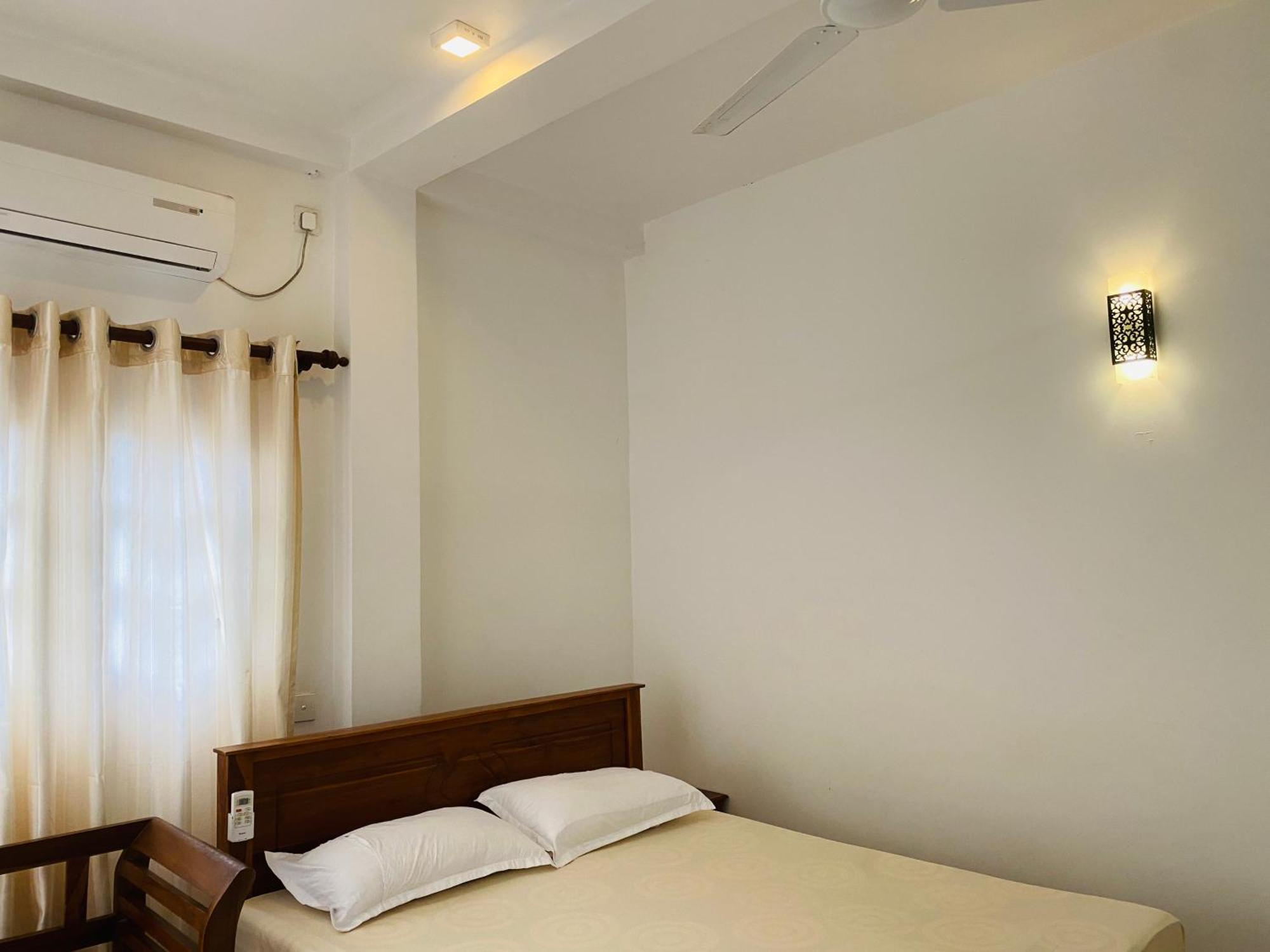 Hotel Navora Hikkaduwa Esterno foto