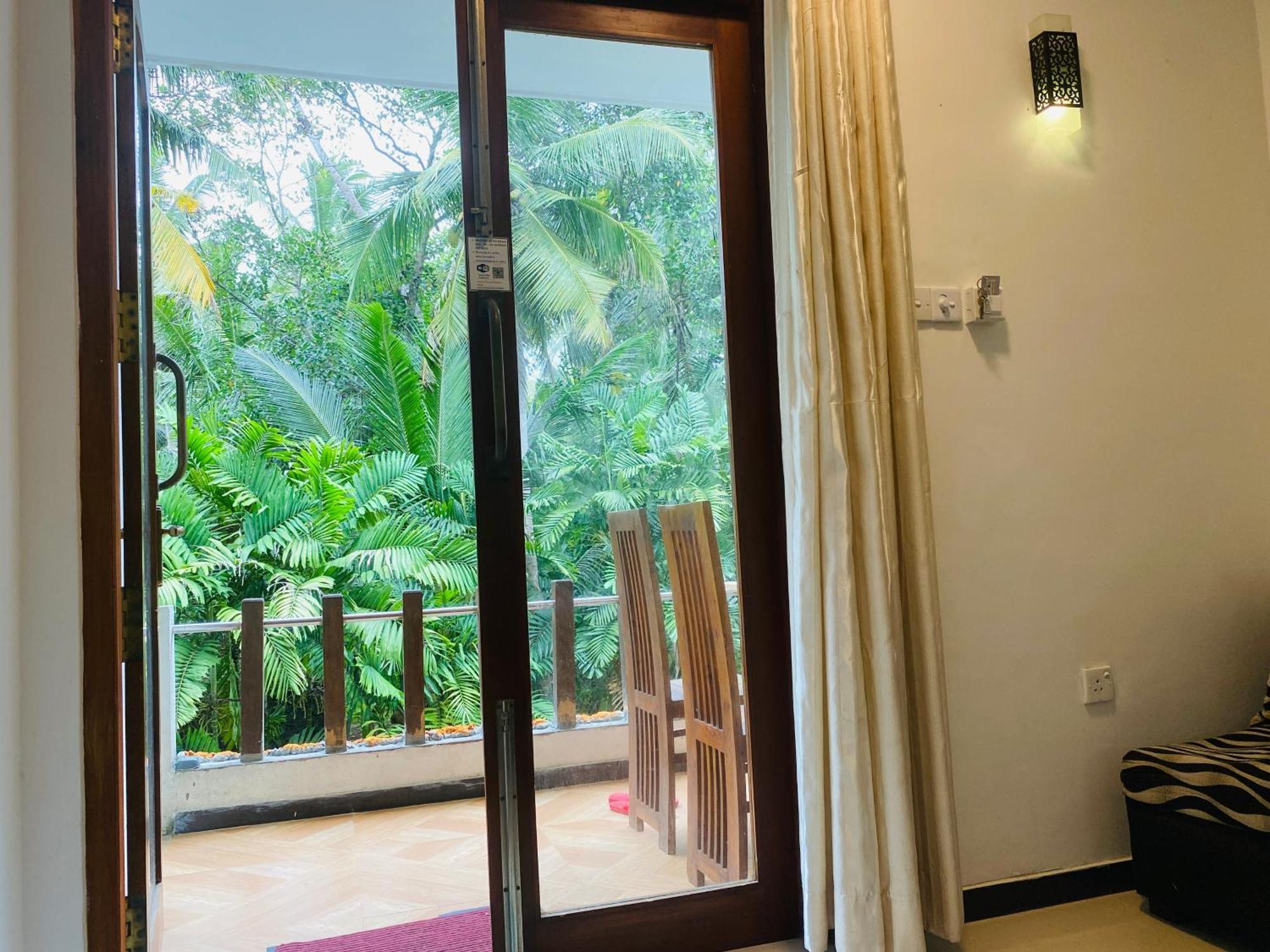 Hotel Navora Hikkaduwa Esterno foto