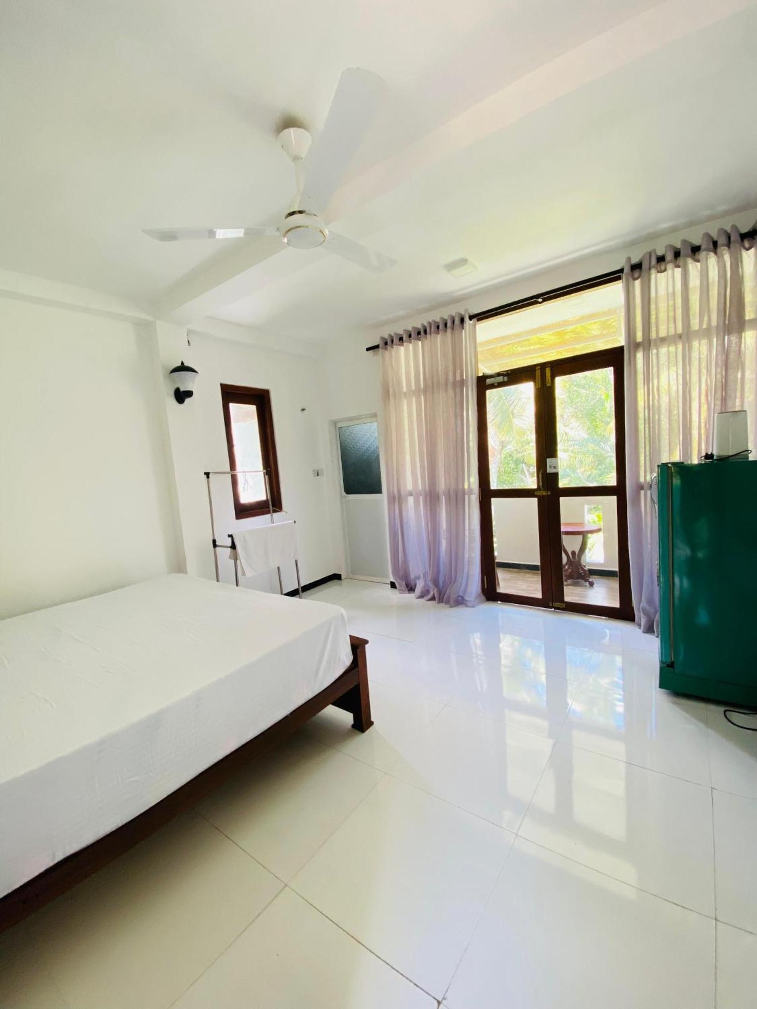 Hotel Navora Hikkaduwa Camera foto